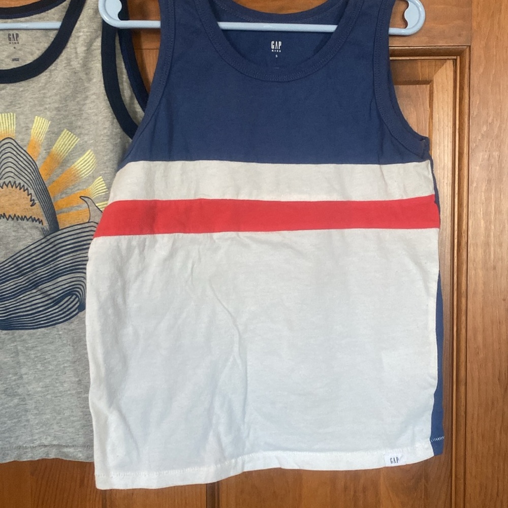 Gap small tank tops. Gray with navy trim, shark. Red, white, blue - Picture 5 of 5